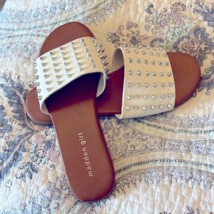 NWT NEVER WORN. MADDEN GIRL STUDDED SANDAL